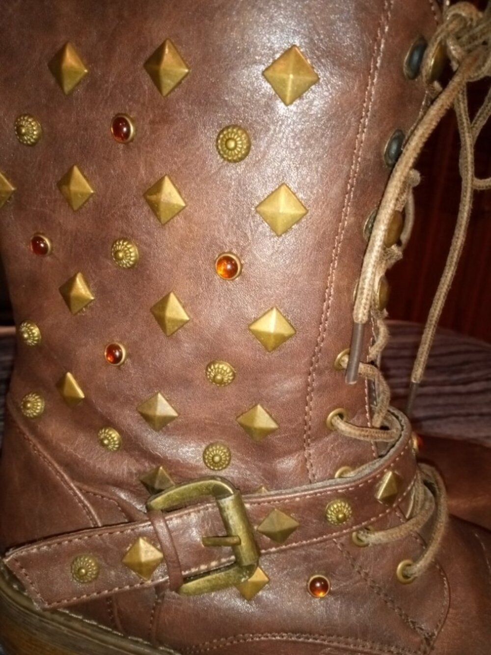 Women's boots - Picture 2 of 9